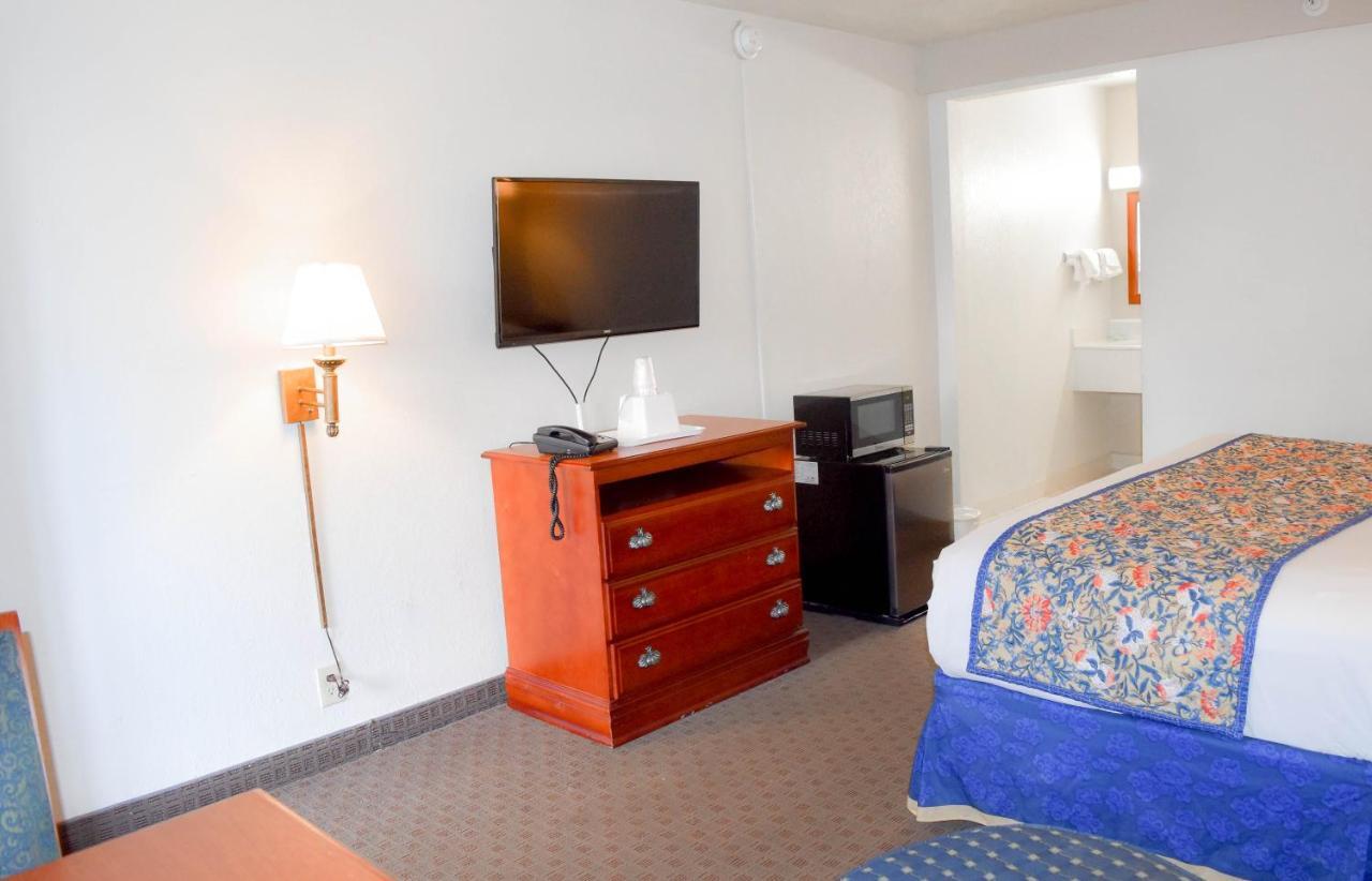 Attleboro Motor Inn Luaran gambar