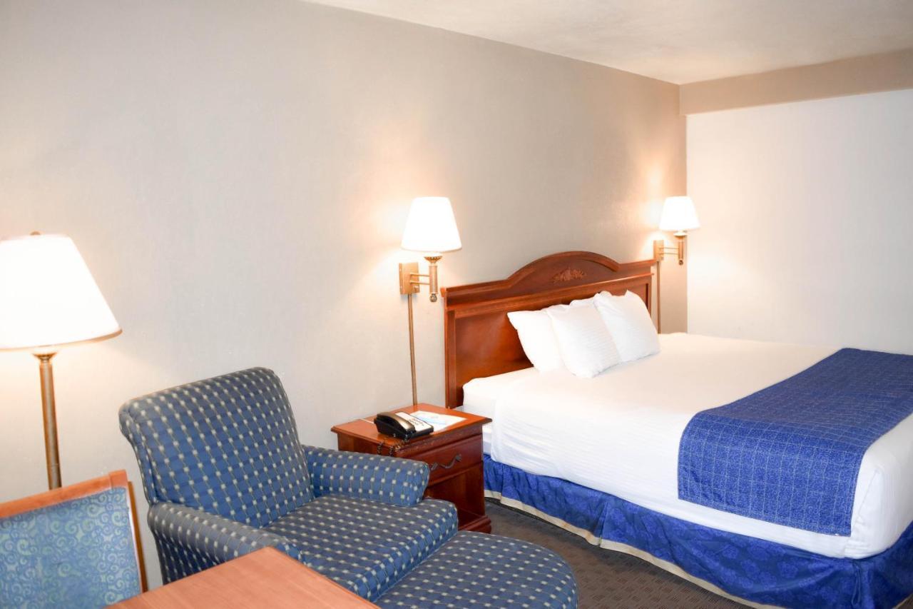 Attleboro Motor Inn Luaran gambar